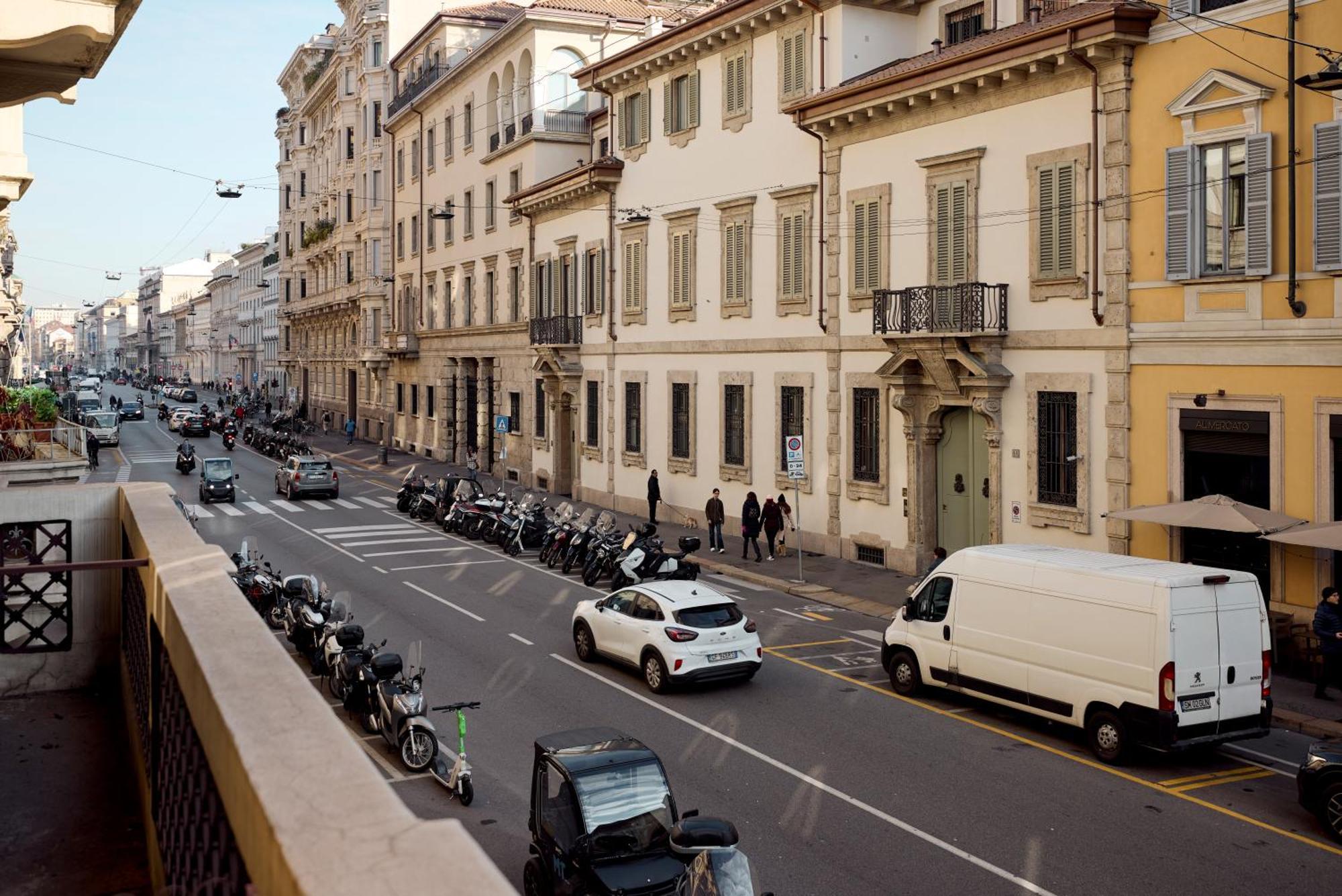 Corso Venezia View With Private Balcony - Corso Venezia Suite Mailand Exterior foto