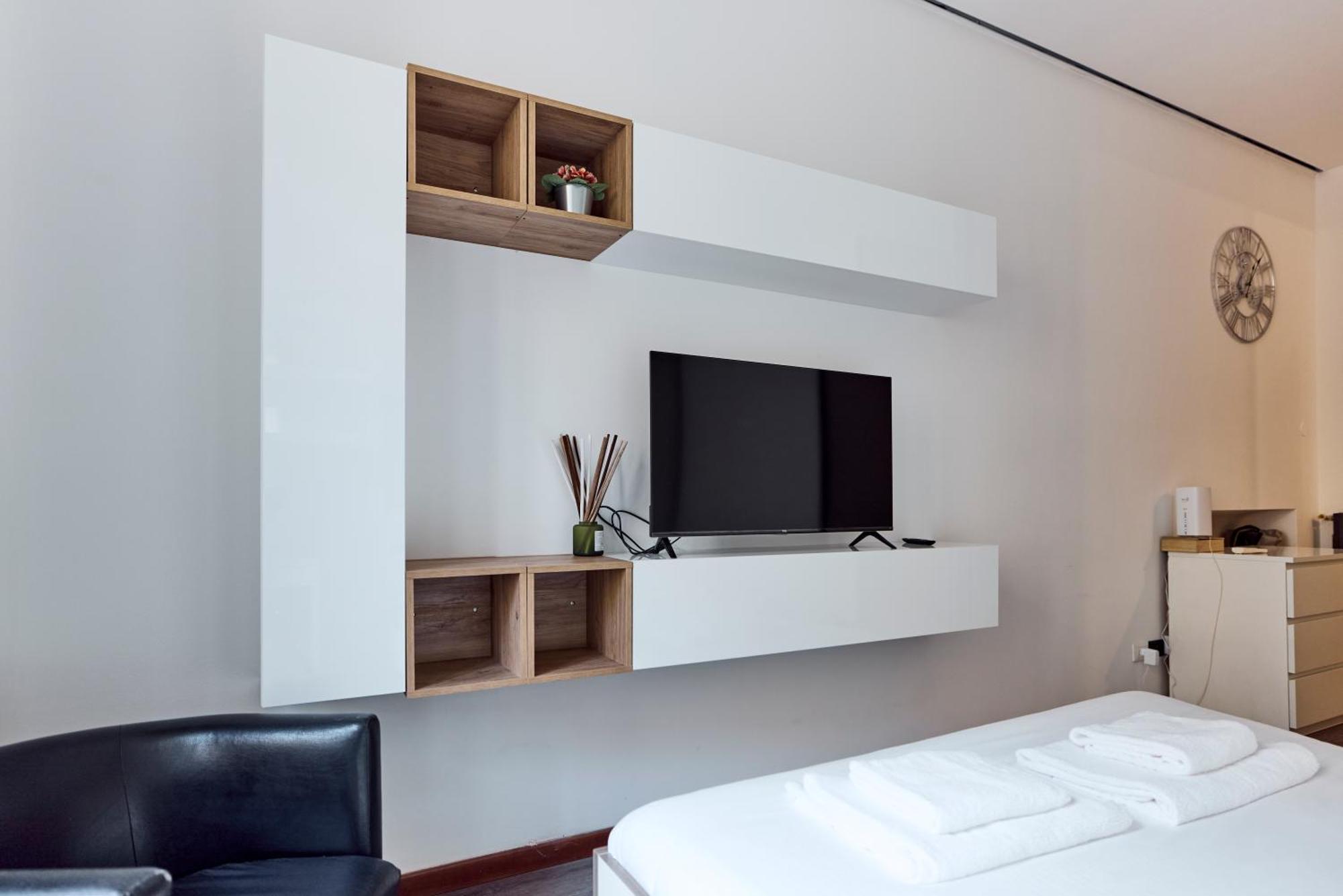 Corso Venezia View With Private Balcony - Corso Venezia Suite Mailand Exterior foto